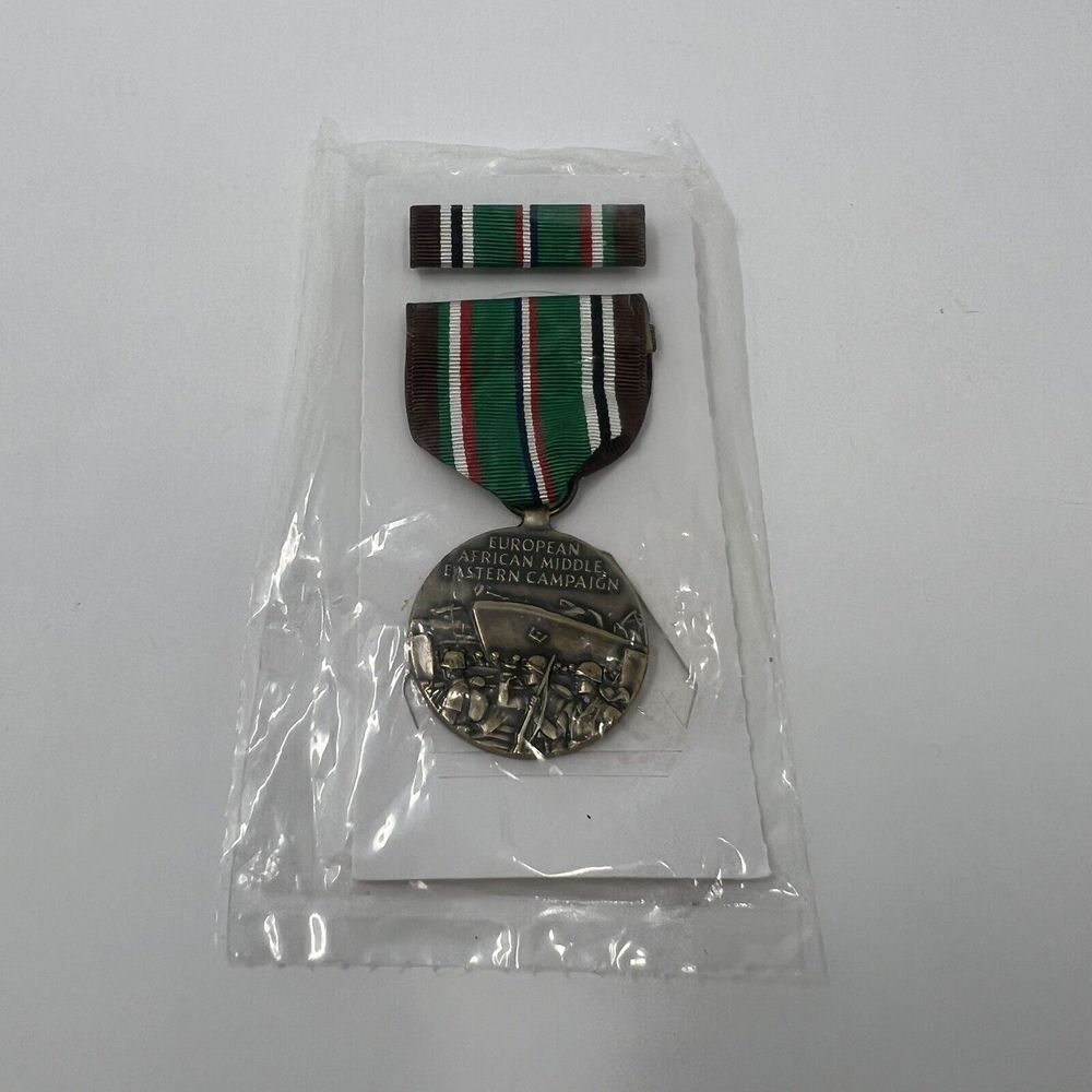 WWII - US Medal‎ Set - European, African, Middle Eastern Campaign - No Box